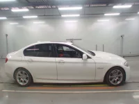 BMW 5-Series лот № 38165 оценка R  с аукциона в Японии 2