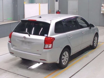 Toyota COROLLA FIELDER  с аукциона в Японии