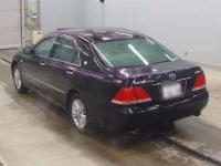 Toyota CROWN лот № 3113 оценка 4  с аукциона в Японии 5