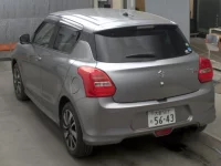 Suzuki SWIFT лот № 3081 оценка 4  с аукциона в Японии 1