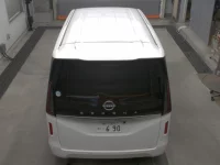 Nissan SERENA лот № 6071 оценка 4  с аукциона в Японии 6