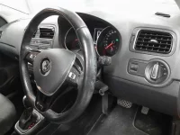Volkswagen POLO лот № 38169 оценка 4  с аукциона в Японии 6