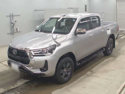 Toyota HILUX  с аукциона в Японии