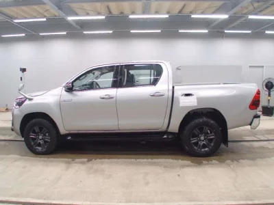 Toyota HILUX  с аукциона в Японии