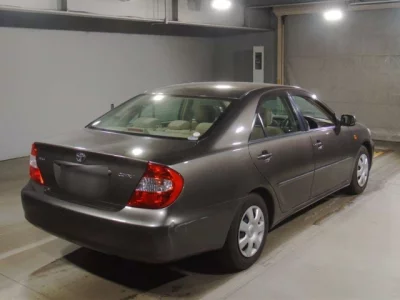 Toyota CAMRY  с аукциона в Японии