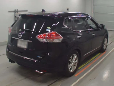 Nissan X-TRAIL  с аукциона в Японии