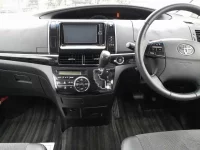 Toyota ESTIMA лот № 30145 оценка 4  с аукциона в Японии 8