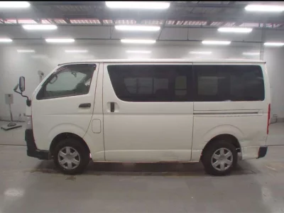 Toyota REGIUS ACE VAN
