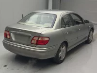 Nissan SYLPHY лот № 258 оценка RA  с аукциона в Японии 1