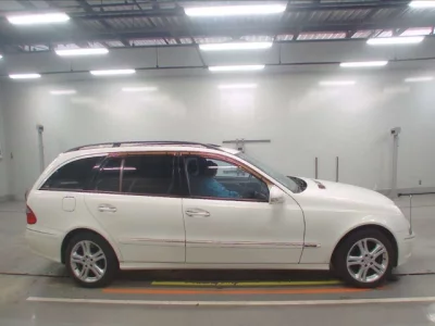 Mercedes-Benz E CLASS WAGON