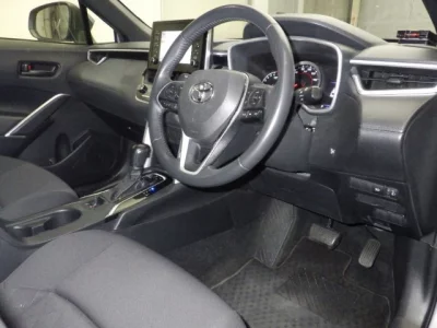 Toyota COROLLA CROSS  с аукциона в Японии