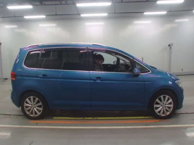 Volkswagen GOLF TOURAN