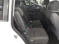 Volkswagen GOLF TOURAN лот № 38188 оценка 4  с аукциона в Японии 9