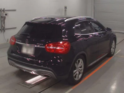 Mercedes-Benz GLA CLASS