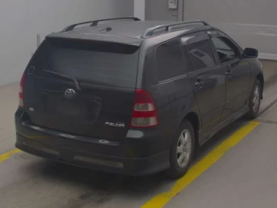 Toyota COROLLA FIELDER  с аукциона в Японии
