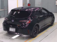 Toyota COROLLA SPORT лот № 30162 оценка 4  с аукциона в Японии 1