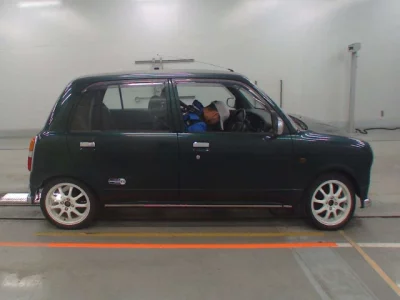 Daihatsu MIRA