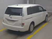 Toyota ISIS лот № 99 оценка 4  с аукциона в Японии 1