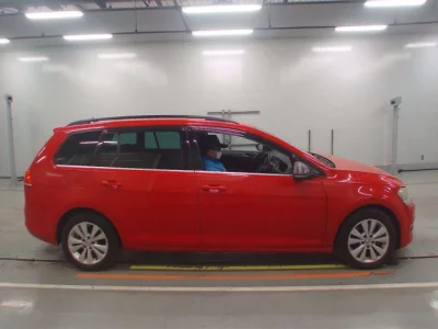 Volkswagen GOLF VARIANT