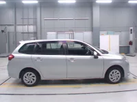 Toyota COROLLA FIELDER лот № 30164 оценка 3.5  с аукциона в Японии 2