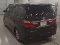Toyota ALPHARD лот № 30238 оценка 4  с аукциона в Японии 5