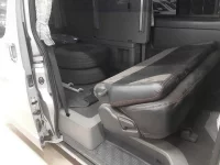 Toyota REGIUS ACE VAN лот № 30237 оценка 3.5  с аукциона в Японии 9