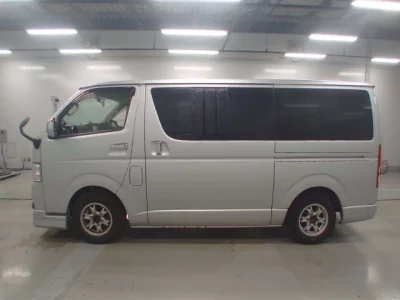 Toyota REGIUS ACE VAN