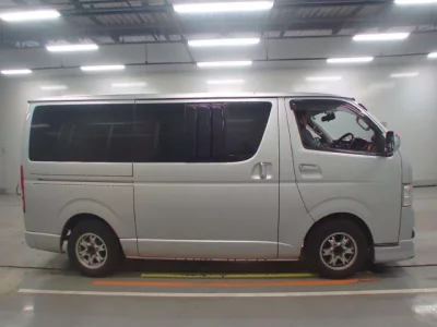 Toyota REGIUS ACE VAN
