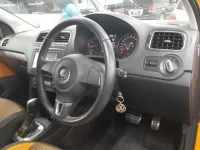 Volkswagen CROSS POLO лот № 38209 оценка 4.5  с аукциона в Японии 6