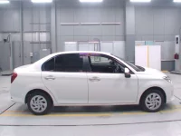 Toyota COROLLA AXIO лот № 30169 оценка 3.5  с аукциона в Японии 2