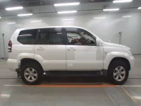 Toyota LAND CRUISER PRADO лот № 40004 оценка 3  с аукциона в Японии 2