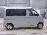 Daihatsu Atrai Wagon лот № 30174 оценка 3.5  с аукциона в Японии 2