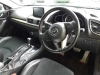 Mazda AXELA лот № 30184 оценка 3.5  с аукциона в Японии 6