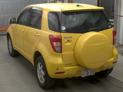 Toyota RUSH  с аукциона в Японии