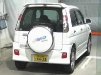 Daihatsu TERIOS KID лот № 1204 оценка 3.5  с аукциона в Японии 1