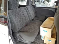 Toyota ESTIMA лот № 30186 оценка 4  с аукциона в Японии 9