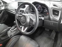 Mazda AXELA лот № 30269 оценка 4  с аукциона в Японии 6