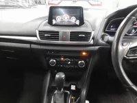 Mazda AXELA лот № 30269 оценка 4  с аукциона в Японии 8