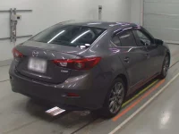 Mazda AXELA лот № 30269 оценка 4  с аукциона в Японии 1