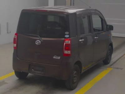 Daihatsu TANTO EXE