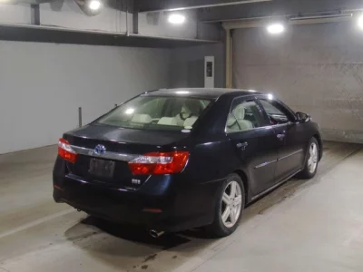 Toyota CAMRY  с аукциона в Японии