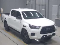 Toyota HILUX лот № 30202 оценка 4.5  с аукциона в Японии 4