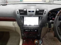 Lexus LS лот № 3184 оценка R  с аукциона в Японии 8