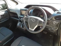 Toyota NOAH лот № 30203 оценка 4.5  с аукциона в Японии 6