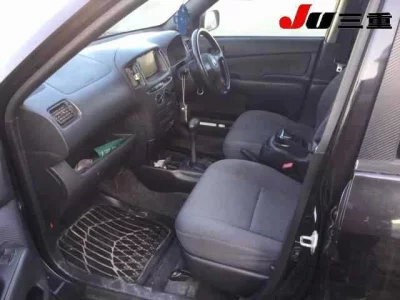 Toyota SUCCEED  с аукциона в Японии