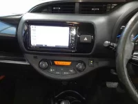Toyota VITZ лот № 3187 оценка 3.5  с аукциона в Японии 8