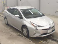 Toyota Prius лот № 3189 оценка 3.5  с аукциона в Японии 4