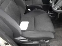 Toyota IST лот № 40064 оценка 3  с аукциона в Японии 7