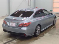 Toyota CROWN лот № 3203 оценка 4.5  с аукциона в Японии 1