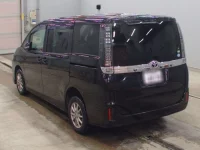 Toyota VOXY лот № 3209 оценка R  с аукциона в Японии 5